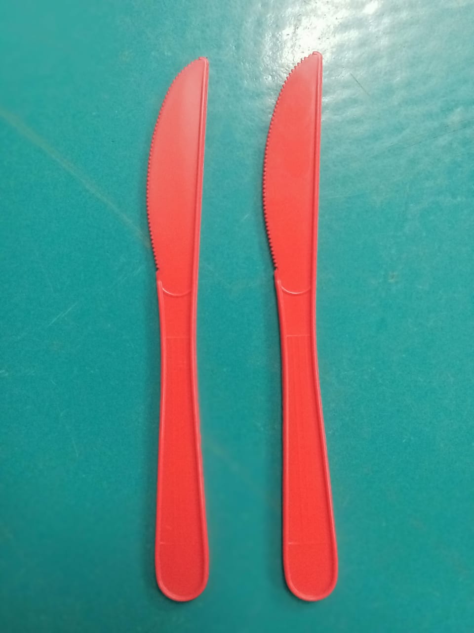 KNIEF