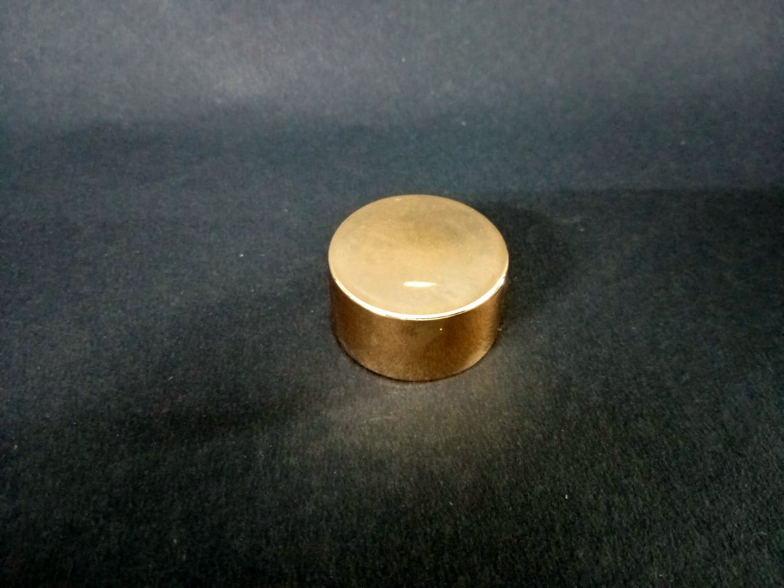 ROUND CAP 40 MM
